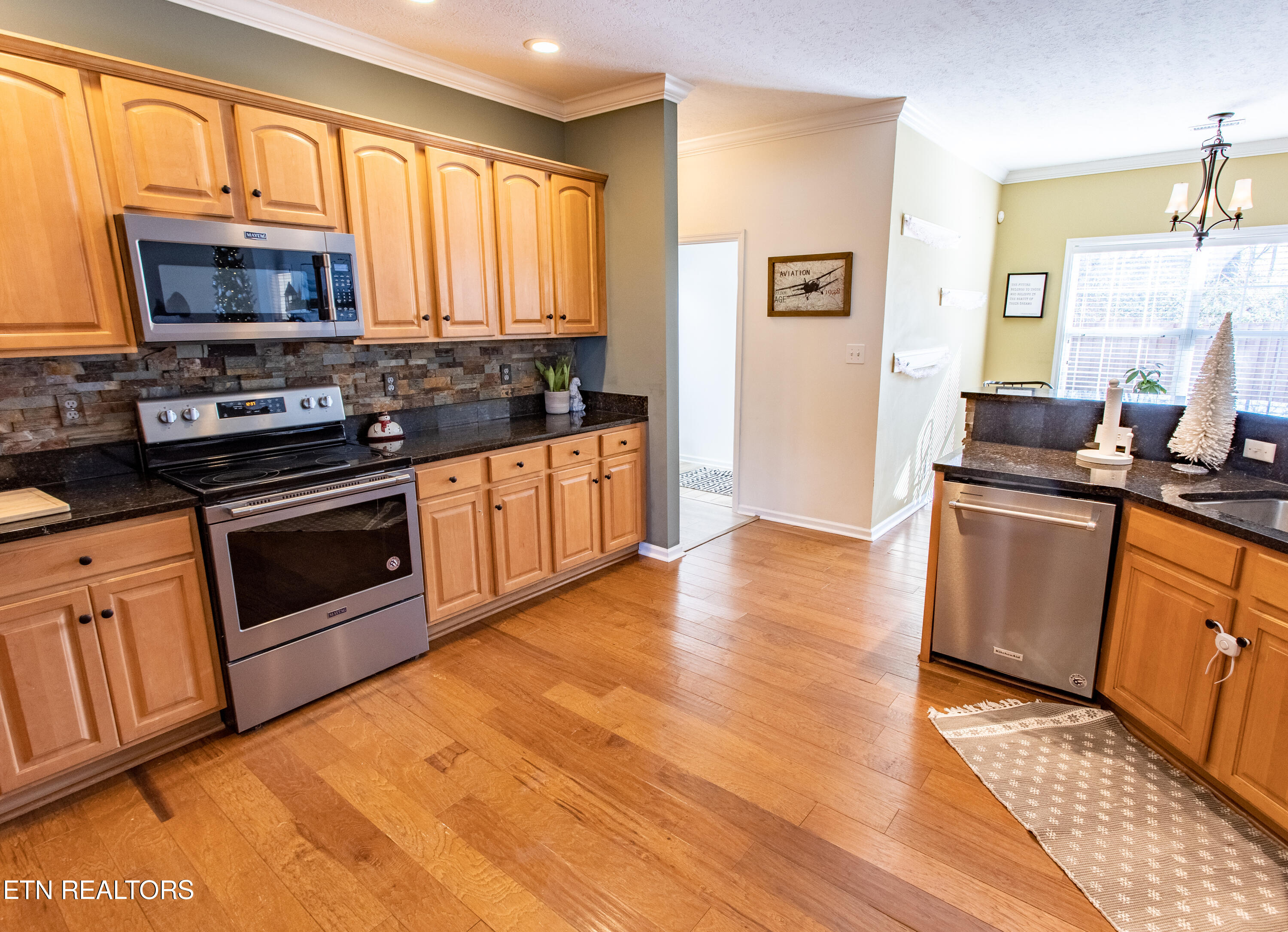 12817 Clear Ridge Road Knoxville, TN 37922 - Photo 8 of 38 Clear Ridge Kitchen Full 2