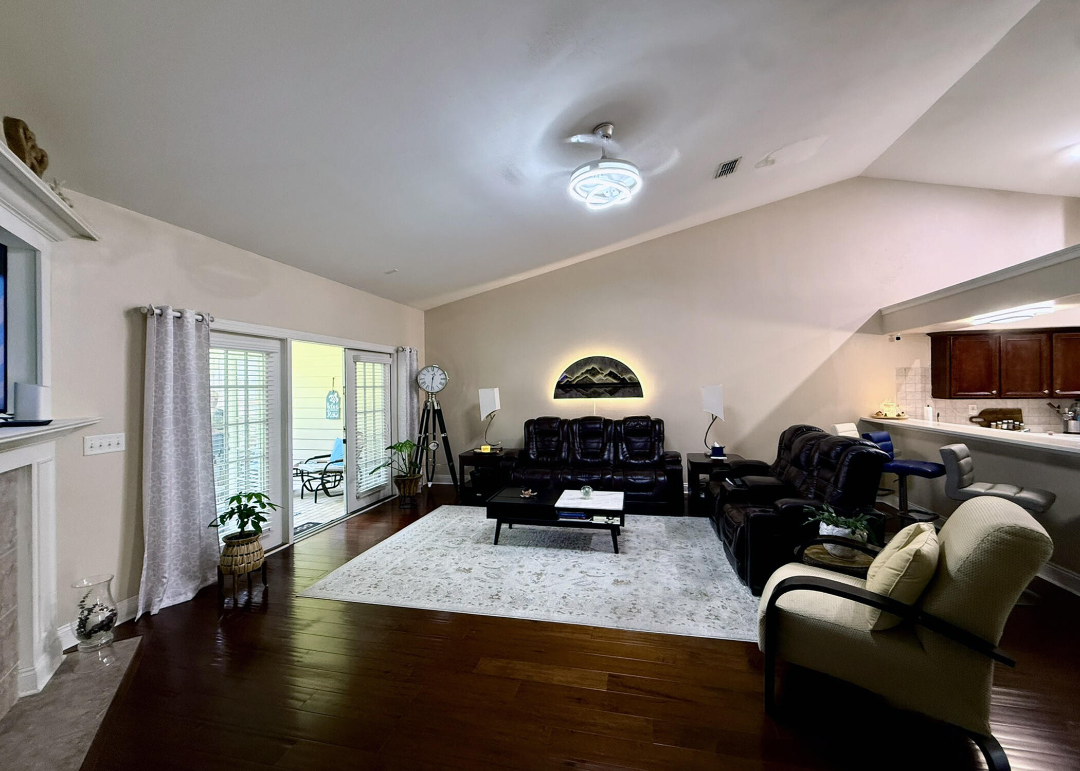 4204 Jade Loop Destin, FL 32541 - Photo 4 of 39 IMG_6744 PS