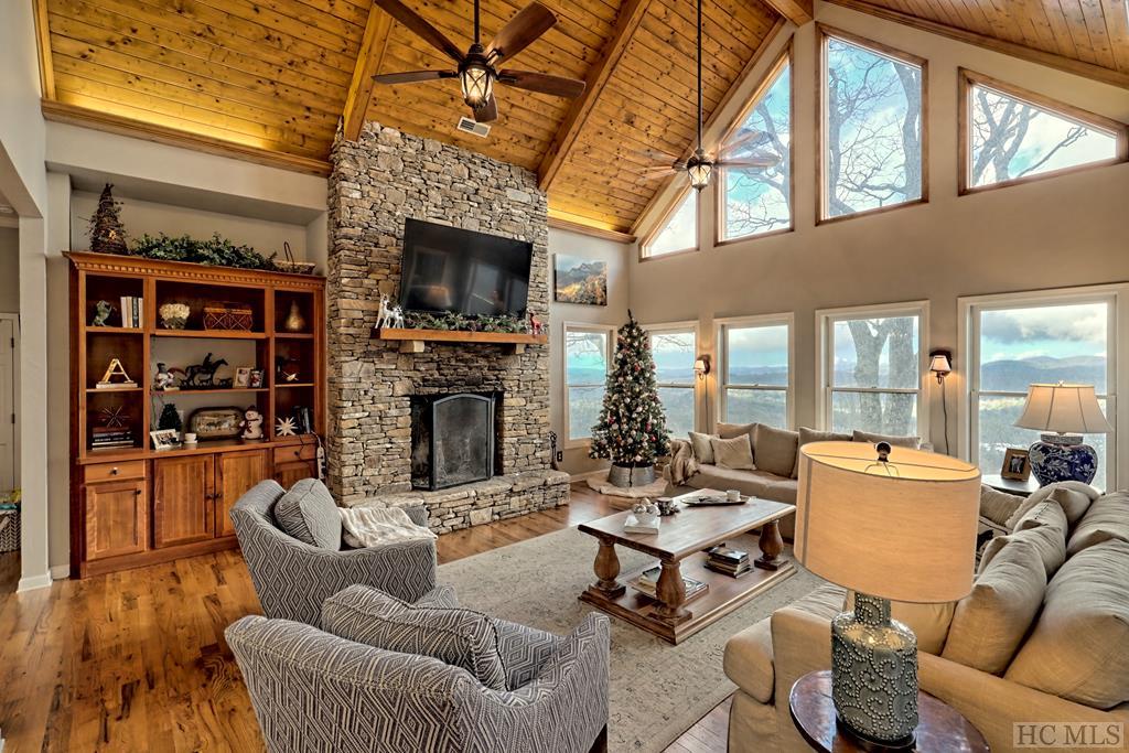 412 Worley Road Highlands, NC 28741 - Photo 10 of 50 Gallery Image 10