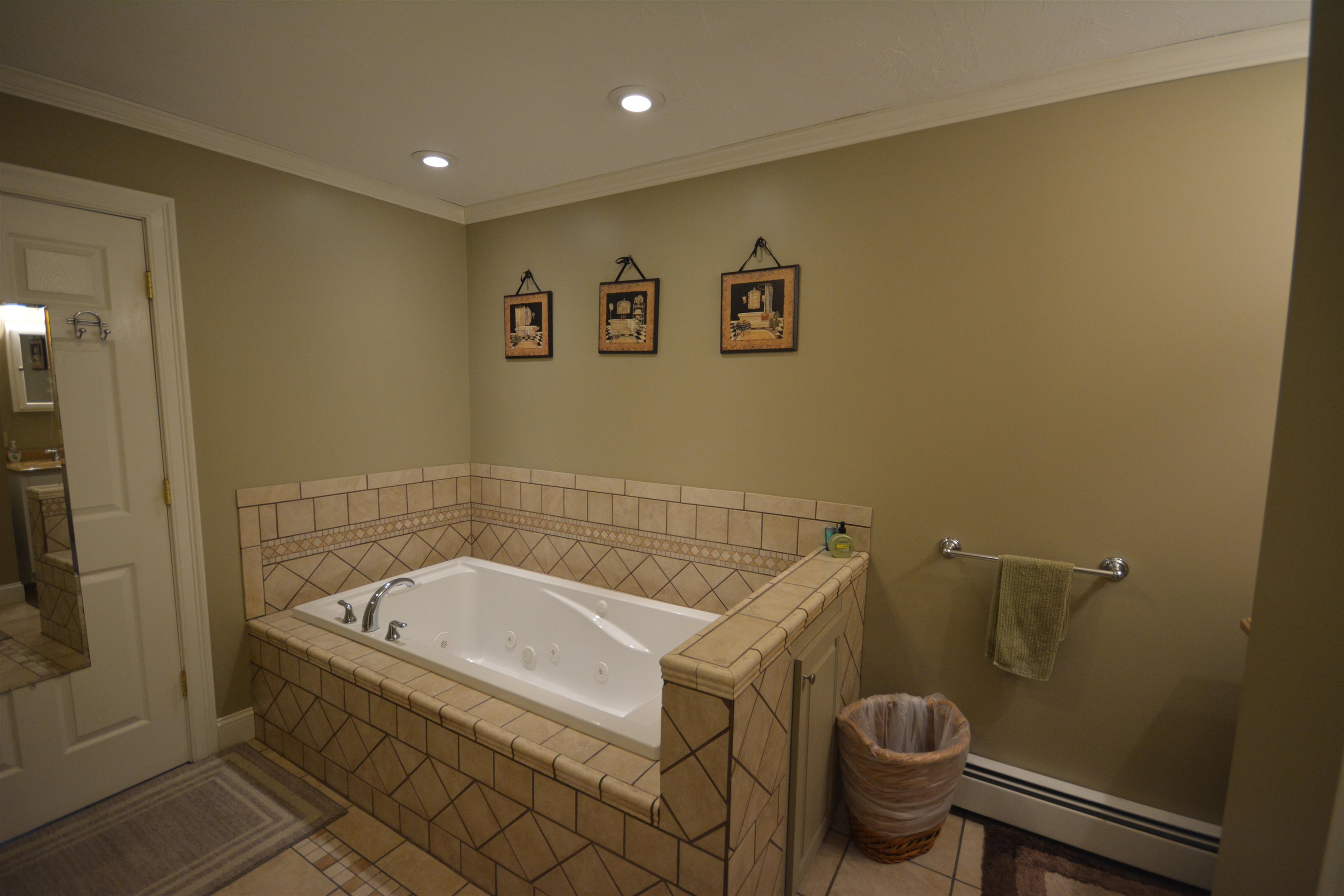 40 Center Road Chichester, NH 03258 - Photo 16 of 40