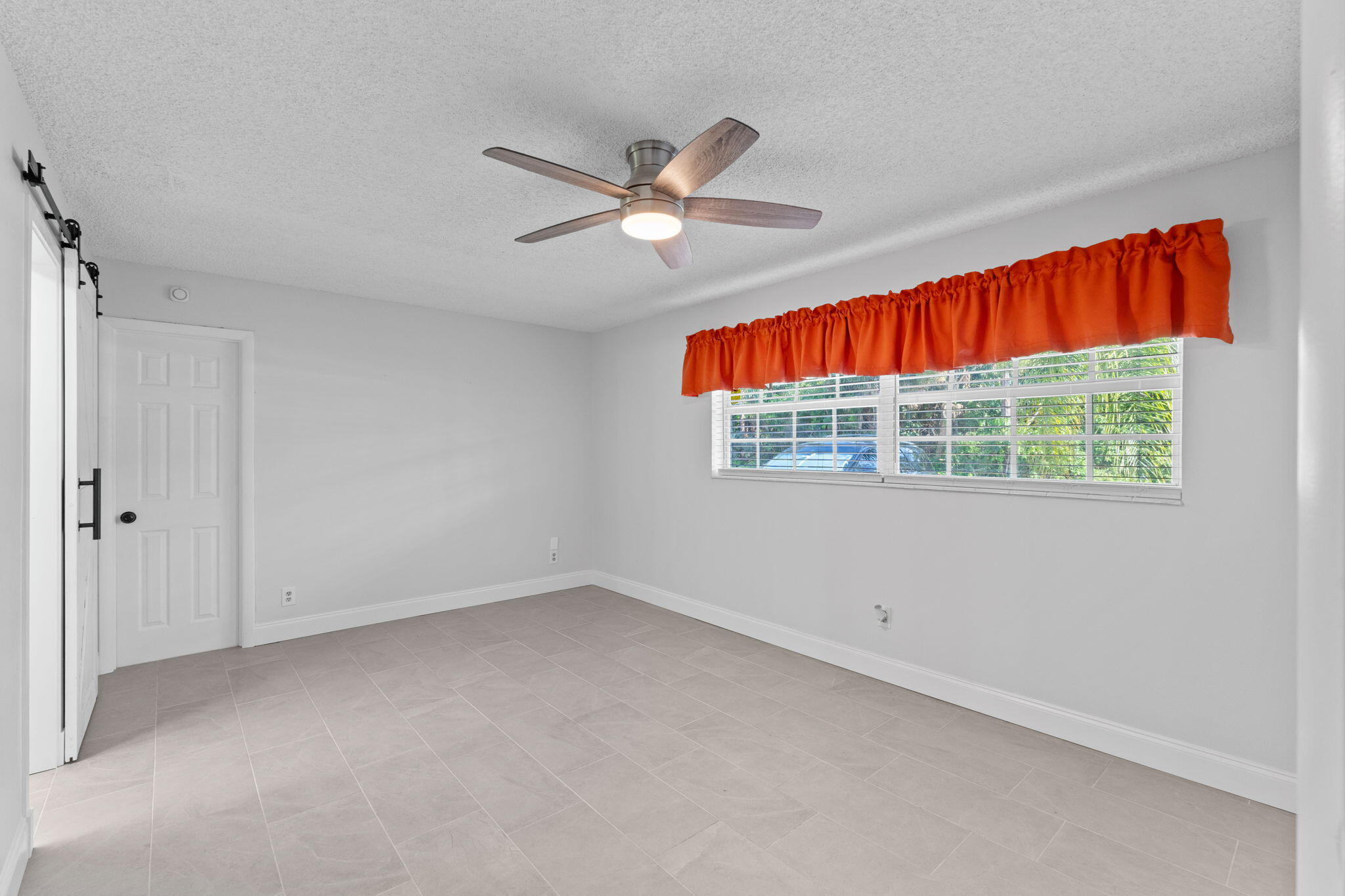 6537 Monmouth Road West Palm Beach, FL 33413 - Photo 17 of 34 26-web-or-mls-A7404228