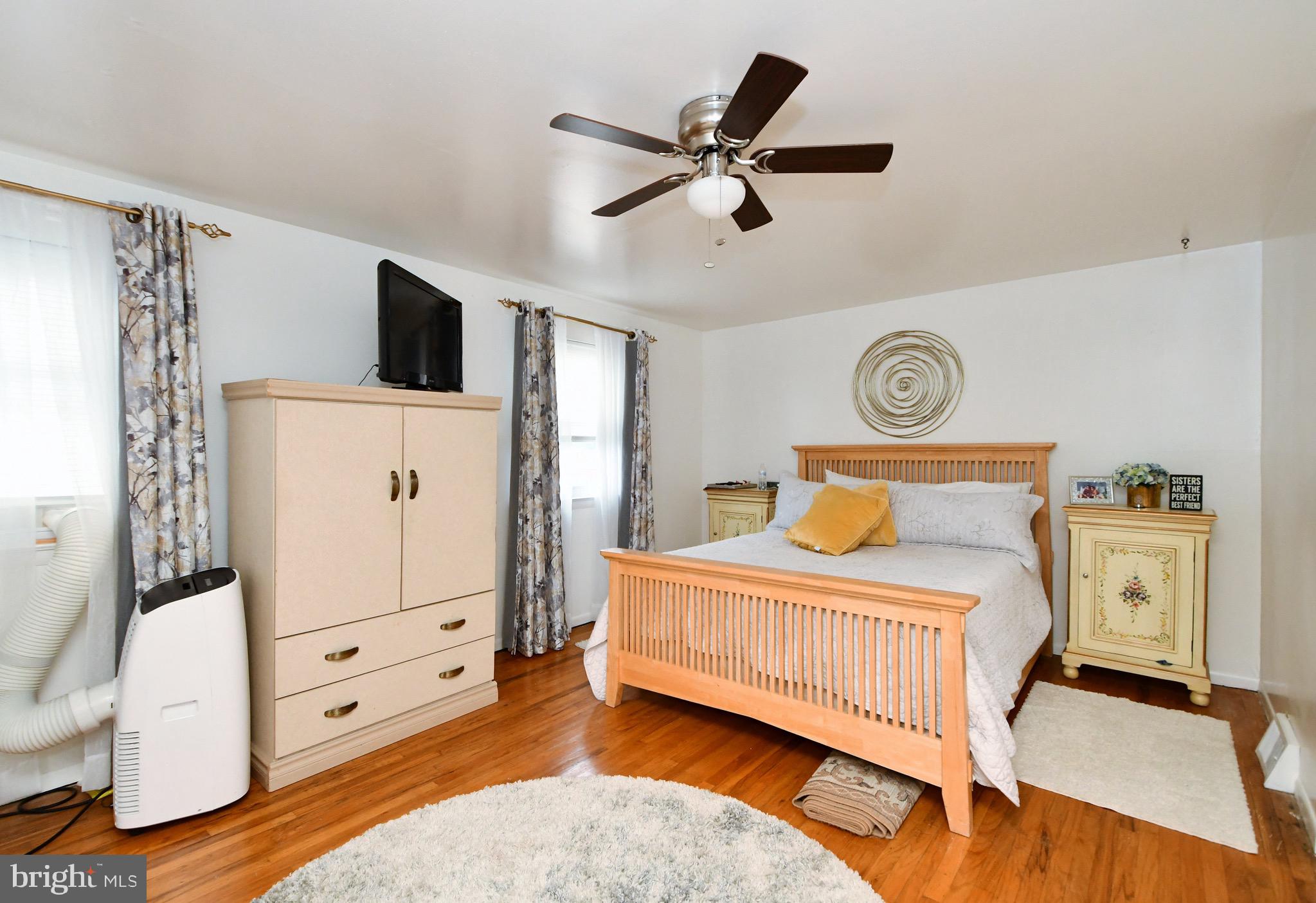 12206 Medford Road Philadelphia, PA 19154 - Photo 18 of 39
