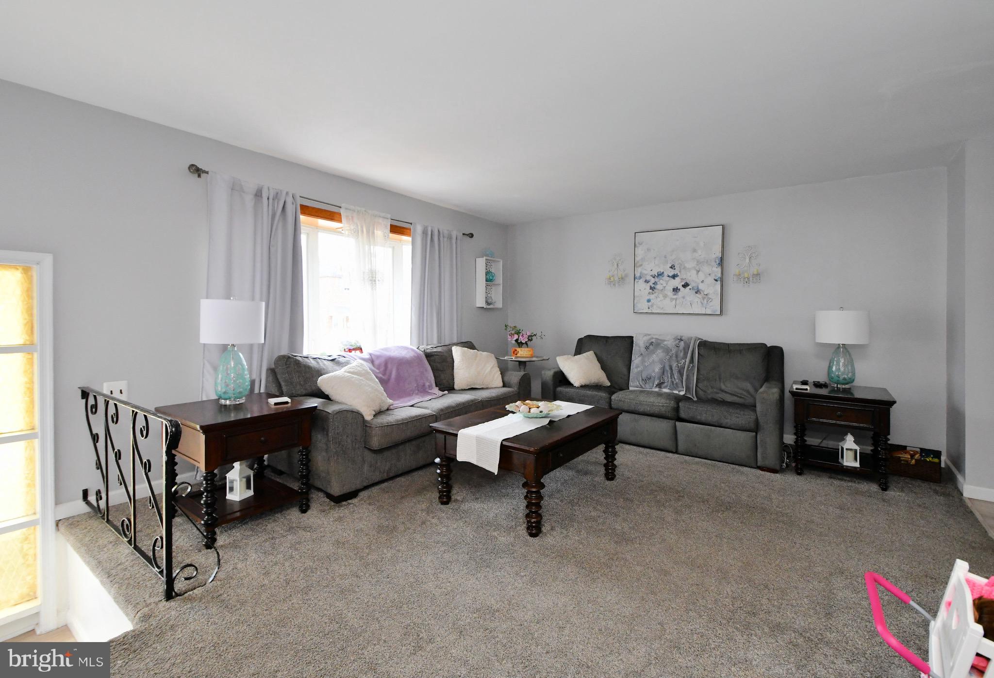 12206 Medford Road Philadelphia, PA 19154 - Photo 6 of 39