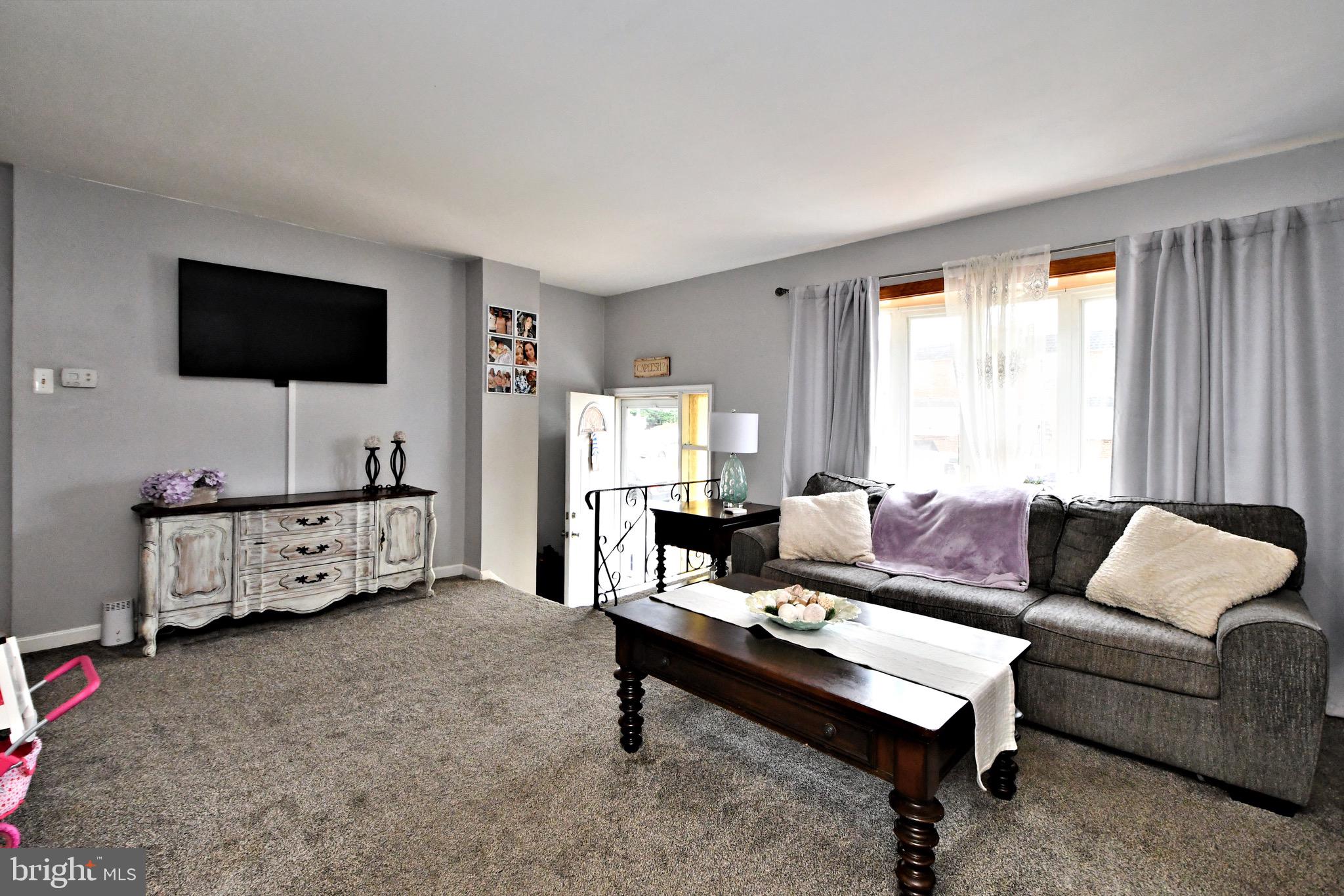 12206 Medford Road Philadelphia, PA 19154 - Photo 7 of 39