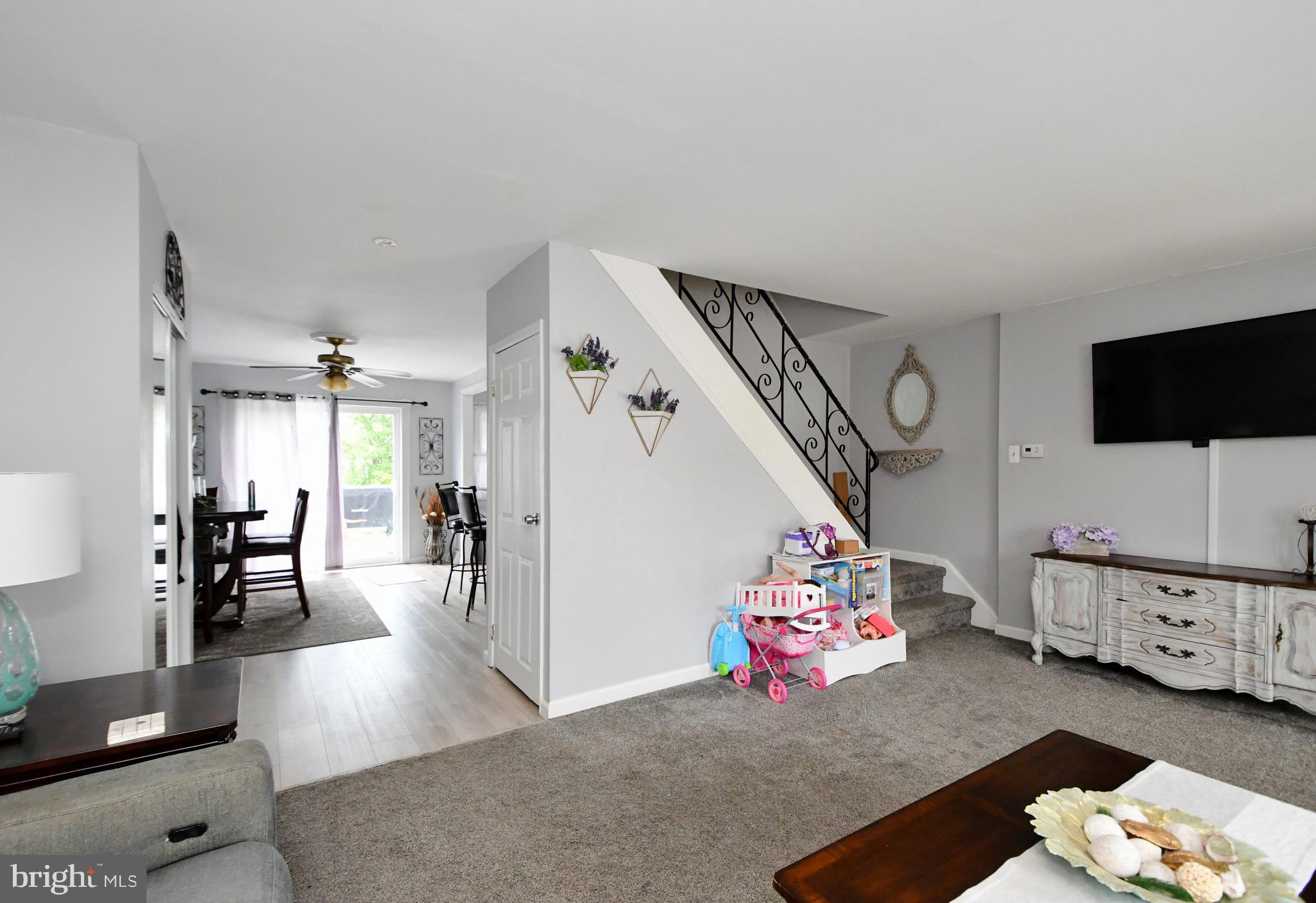 12206 Medford Road Philadelphia, PA 19154 - Photo 8 of 39