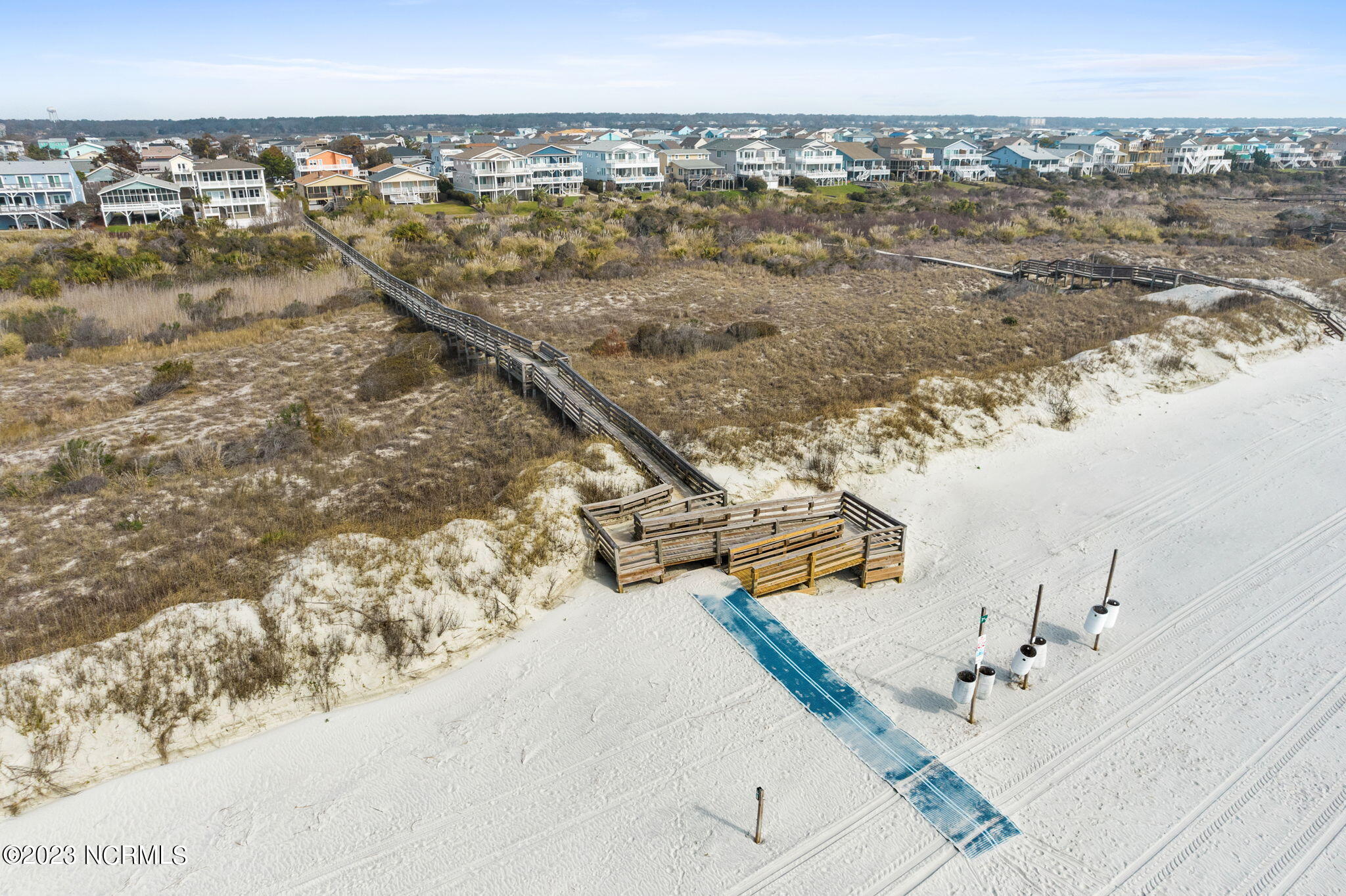438 3rd Street Sunset Beach, NC 28468 - Photo 18 of 77 KahunaPhoto.com-411