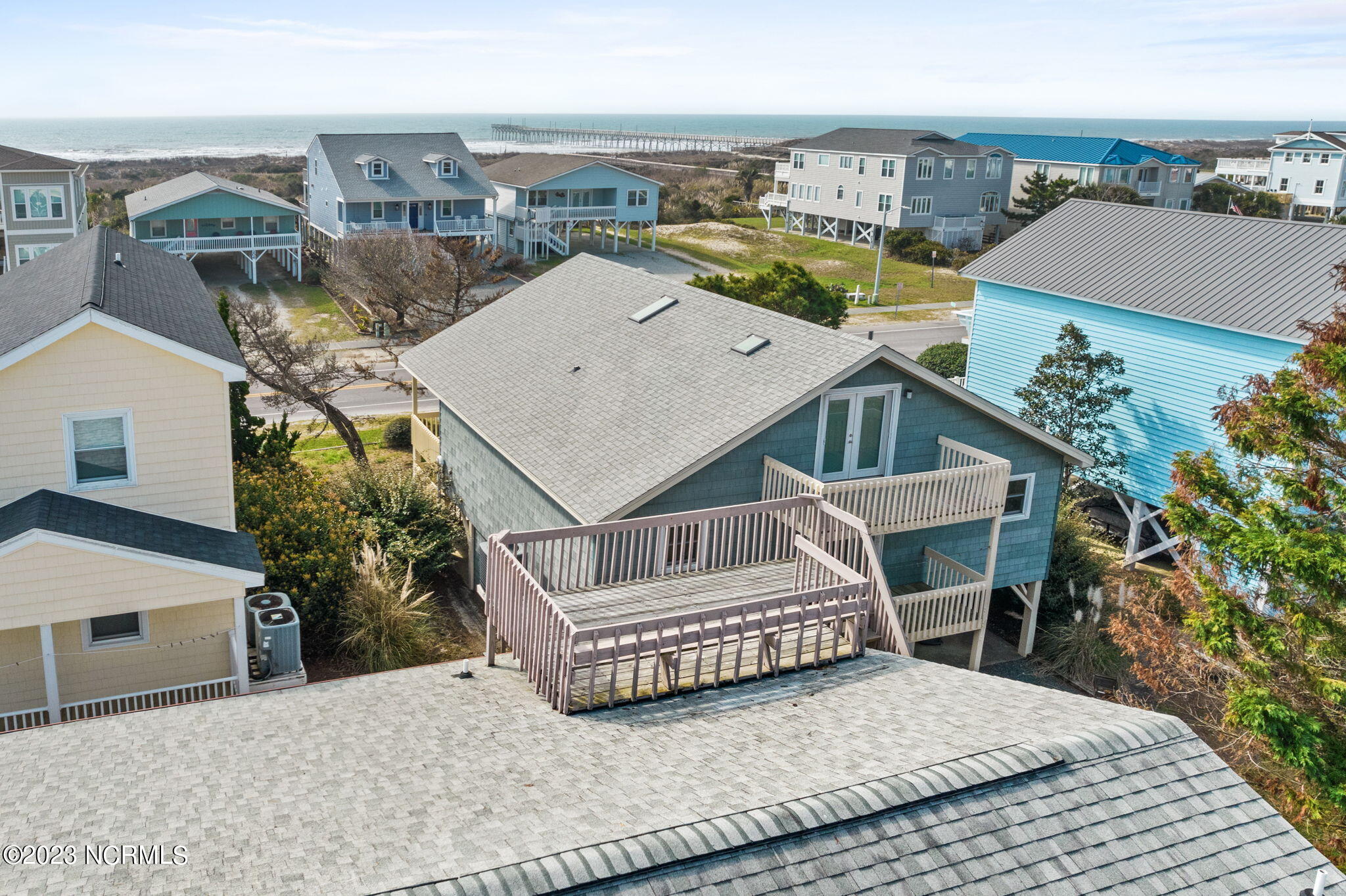 438 3rd Street Sunset Beach, NC 28468 - Photo 8 of 77 KahunaPhoto.com-405