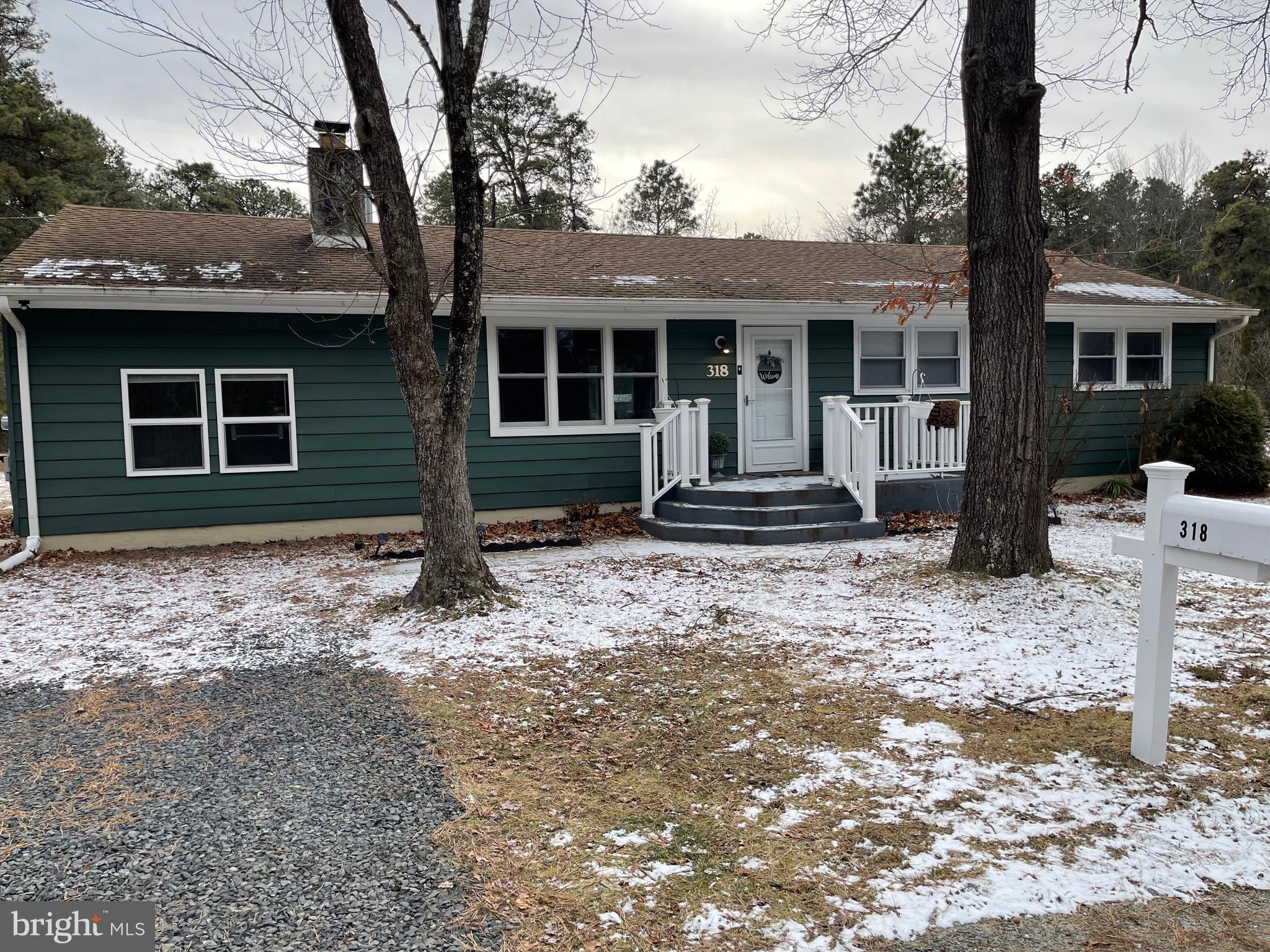 318 Ridge Road Browns Mills, NJ 08015 - Photo 4 of 44