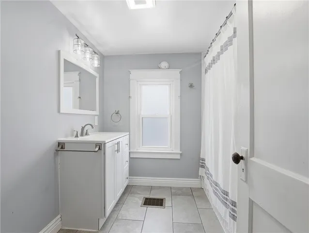 $185,000 | 111 East Vanderbilt Street, Athens, PA 18810