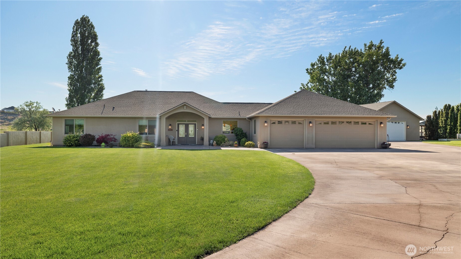 8285 Scott Road Northeast Moses Lake, WA 98837 - Photo 10 of 40 Gallery Image 10