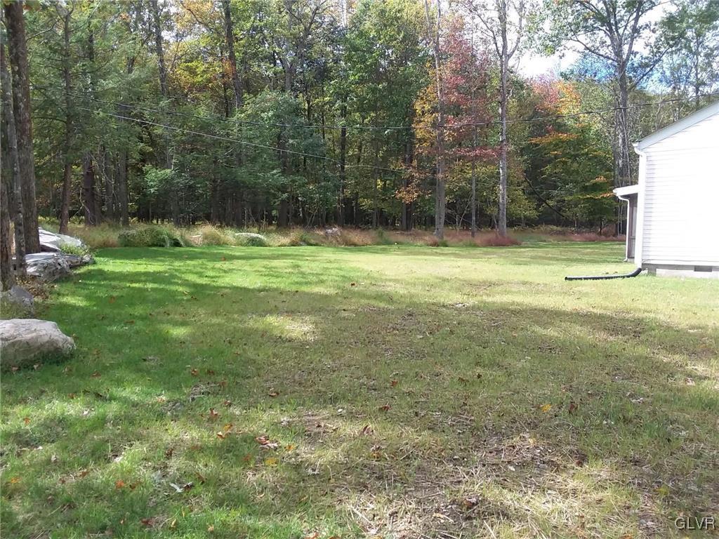 687 White Oak Road Cresco, PA 18326 - Photo 35 of 38 Gallery Image 35