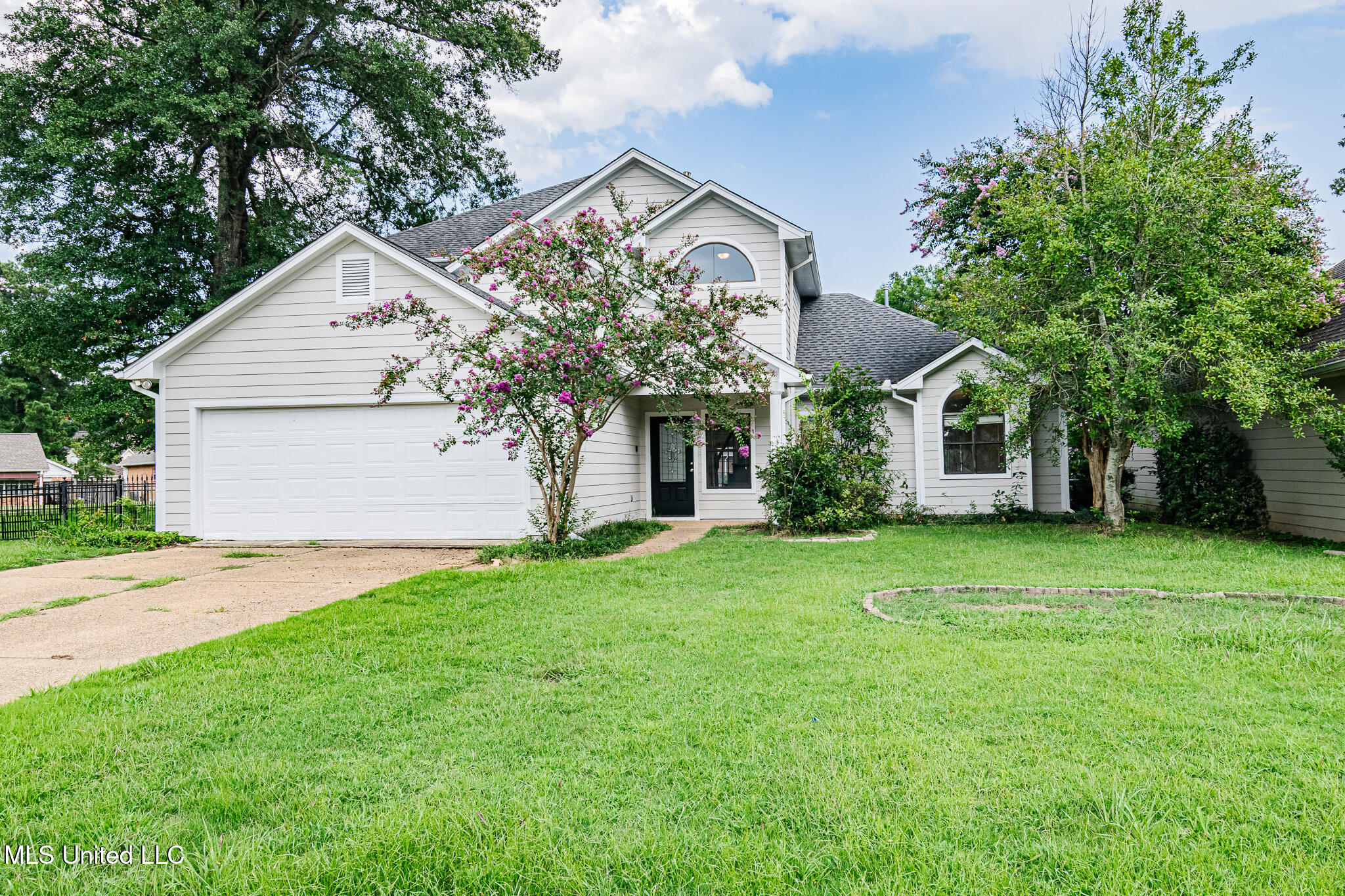 410 Spike Ridge Canton, MS 39046 - Photo 1 of 50 DSC_0426