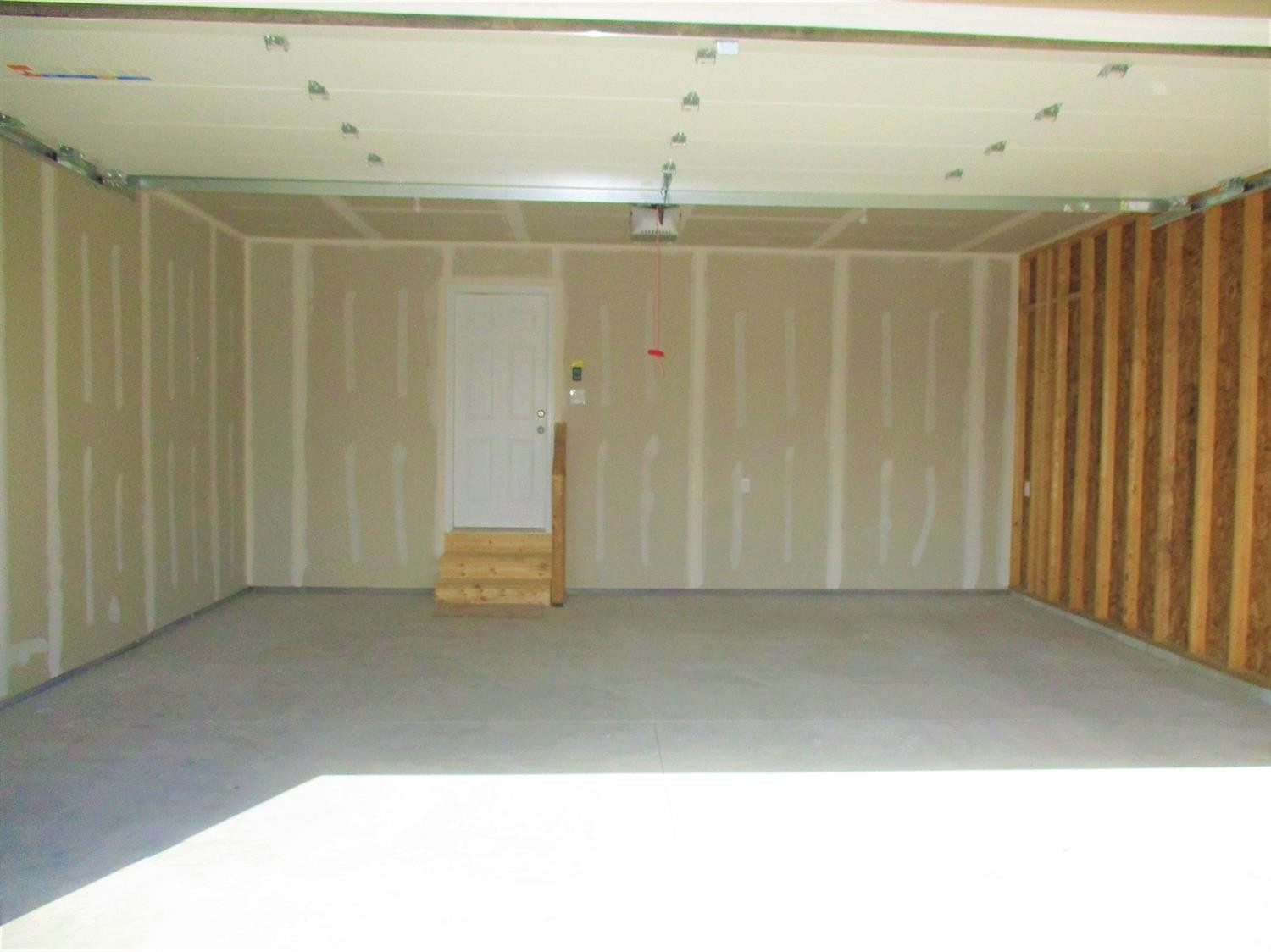 9921 Ricka Lane Willis, MI 48191 - Photo 6 of 10 Photo 6