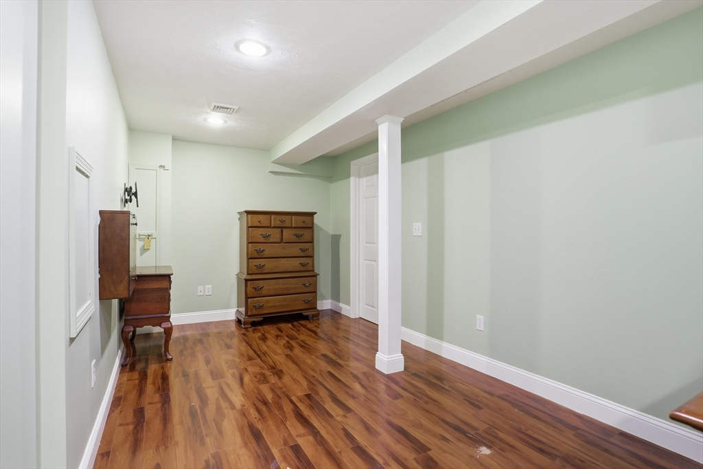 1185 Main Street, Unit 4 Clinton, MA 01510 - Photo 33 of 36