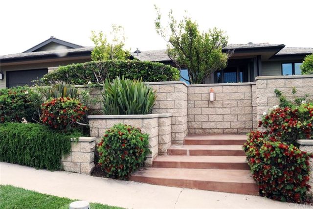 $3,400,000 | 1030 Sandpiper Drive, Corona del Mar, CA 92625