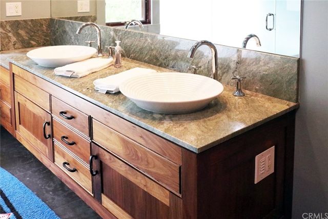 $3,400,000 | 1030 Sandpiper Drive, Corona del Mar, CA 92625