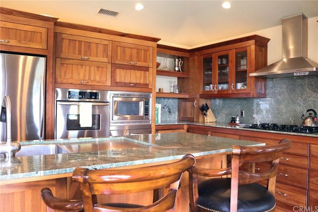 $3,400,000 | 1030 Sandpiper Drive, Corona del Mar, CA 92625