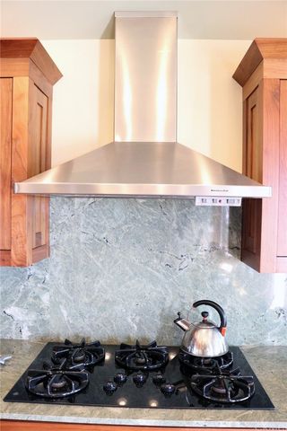 $3,400,000 | 1030 Sandpiper Drive, Corona del Mar, CA 92625