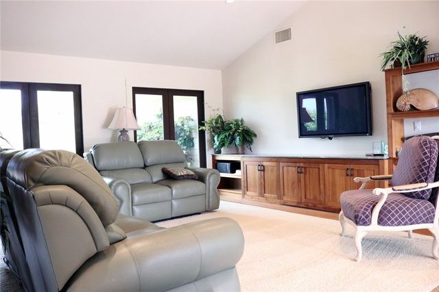 $3,400,000 | 1030 Sandpiper Drive, Corona del Mar, CA 92625