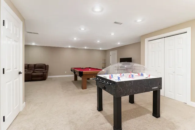 $429,900 | 4 Scofield Court, Bloomington, IL 61704