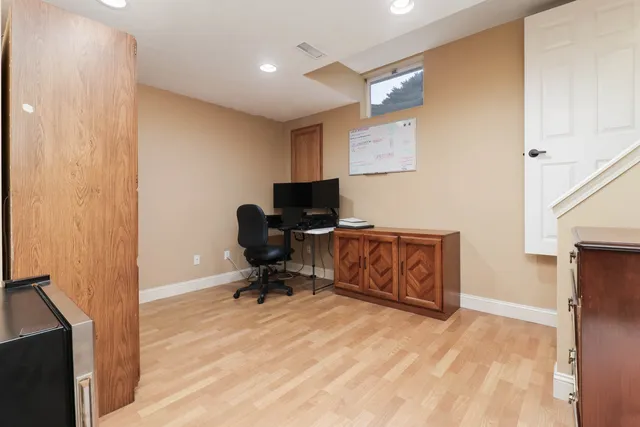 $429,900 | 4 Scofield Court, Bloomington, IL 61704