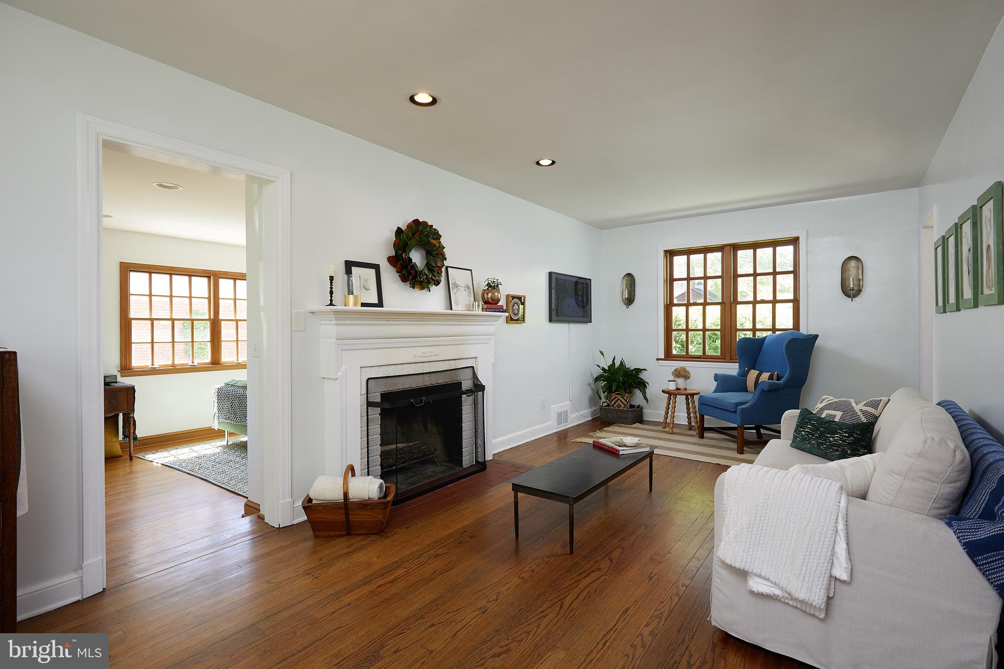 8908 Sudbury Road Silver Spring, MD 20901 - Photo 2 of 33