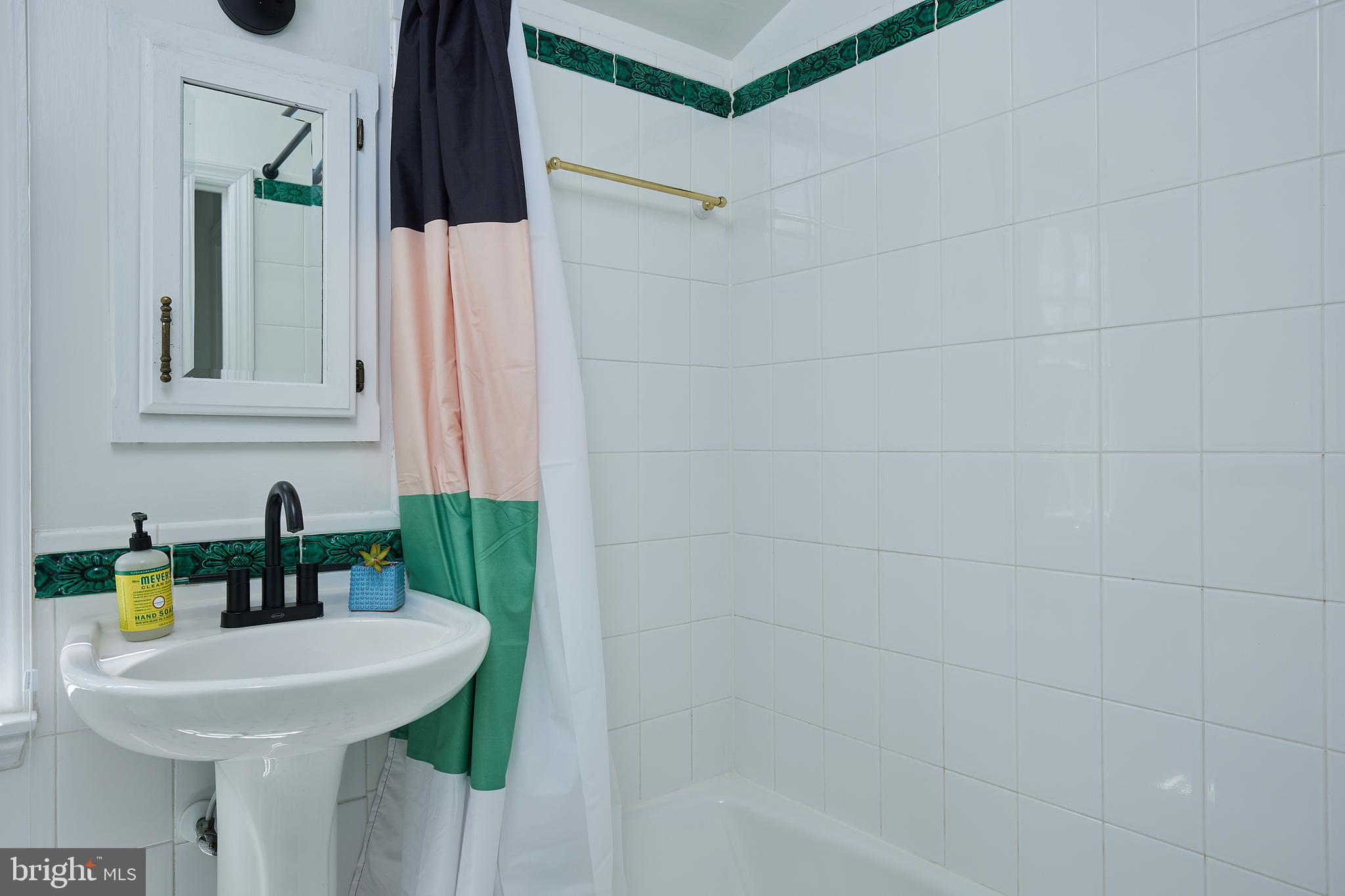 8908 Sudbury Road Silver Spring, MD 20901 - Photo 25 of 33