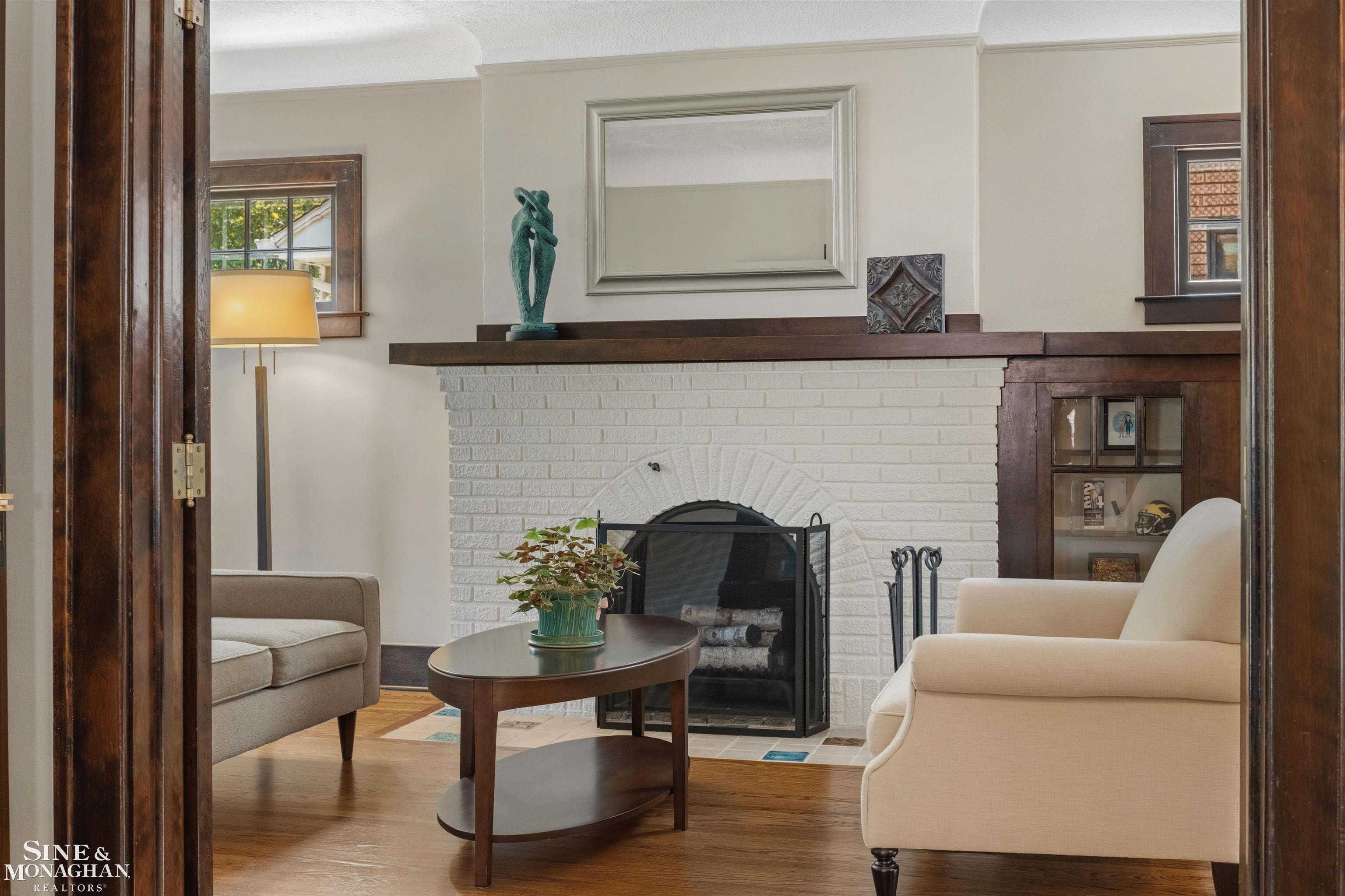 759 Washington Road Grosse Pointe, MI 48230 - Photo 11 of 47 Gallery Image 11