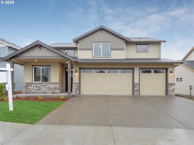 $624,900 | 779 Northeast Saling Drive East, Unit 93, Estacada, OR 97023