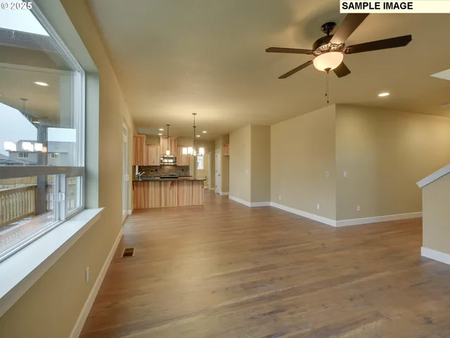 $624,900 | 779 Northeast Saling Drive East, Unit 93, Estacada, OR 97023