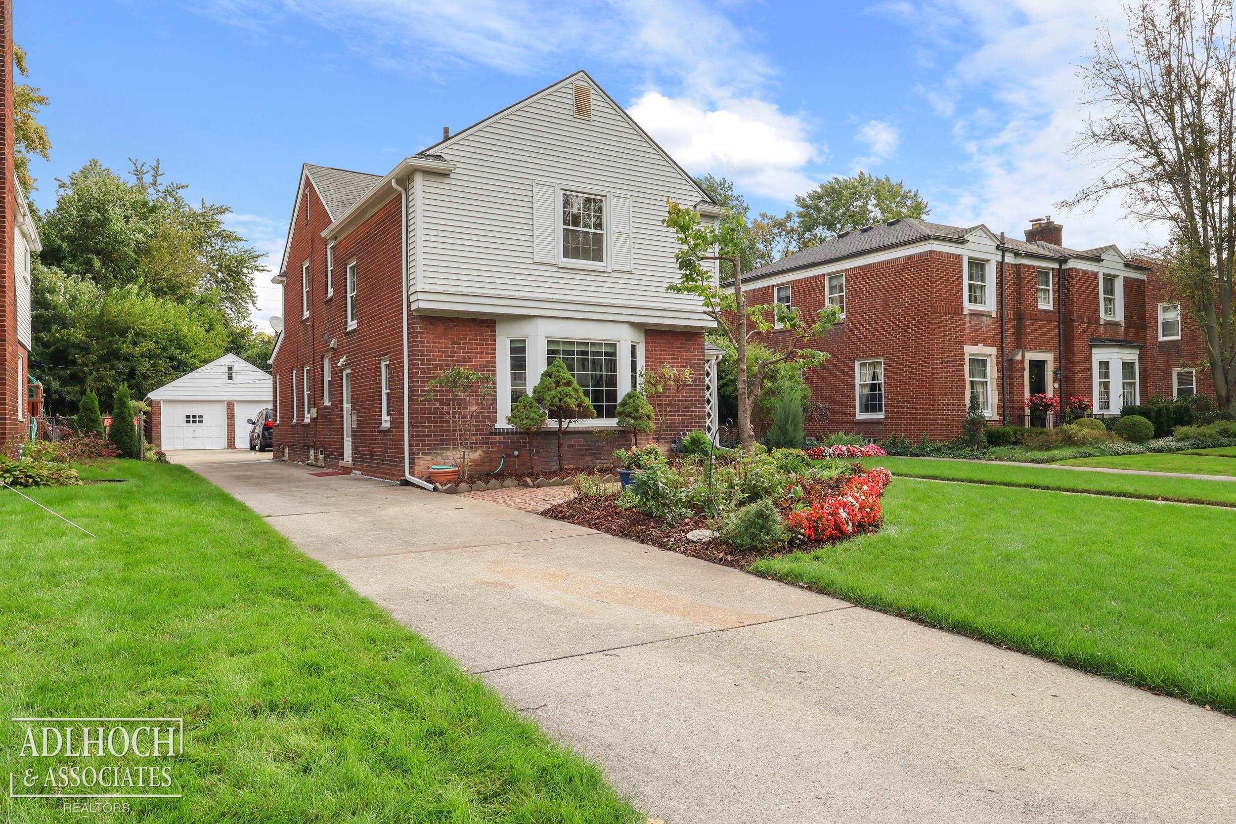 1336 Audubon Road Grosse Pointe, MI 48230 - Photo 3 of 39 50161221-33CDA94B-C006-4023-B711-79C937A59678.JPG