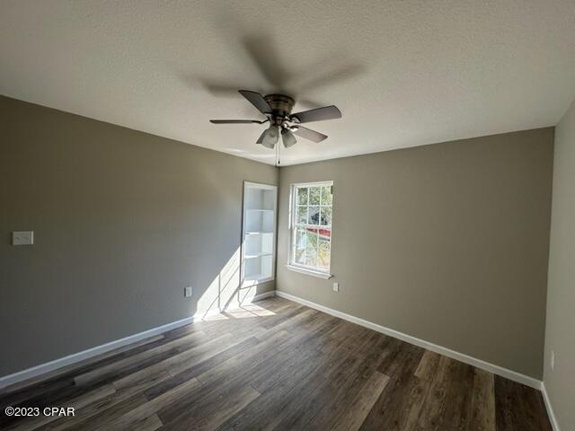 6689 Grande Oak Loop Grand Ridge, FL 32442 - Photo 19 of 19 Gallery Image 19