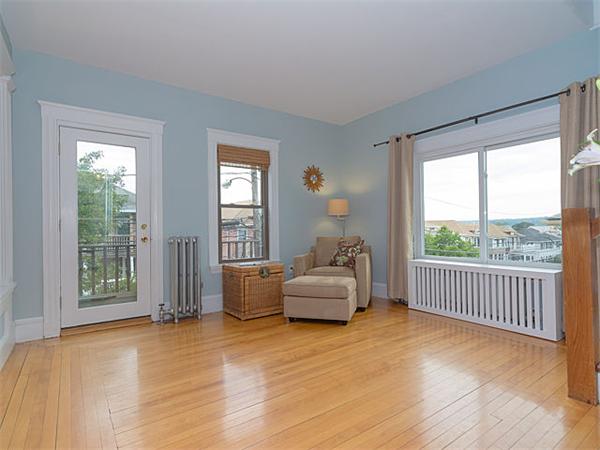 33 Chetwynd Road, Unit 2 Somerville, MA 02144 - Photo 15 of 30 Gallery Image 15