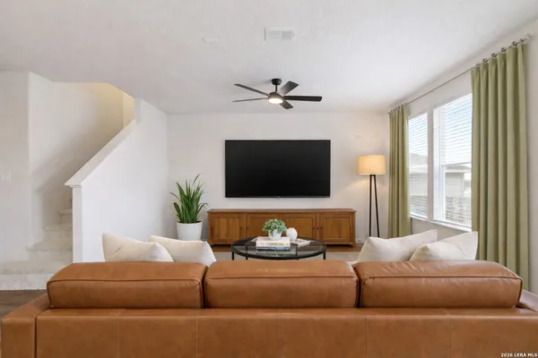 $2,200 | 510 Autumn Rouge, New Braunfels, TX 78130