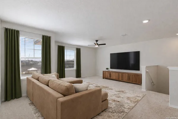 $2,200 | 510 Autumn Rouge, New Braunfels, TX 78130