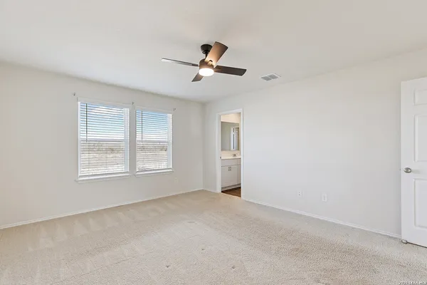 $2,200 | 510 Autumn Rouge, New Braunfels, TX 78130