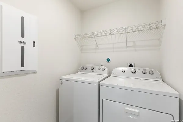 $2,200 | 510 Autumn Rouge, New Braunfels, TX 78130