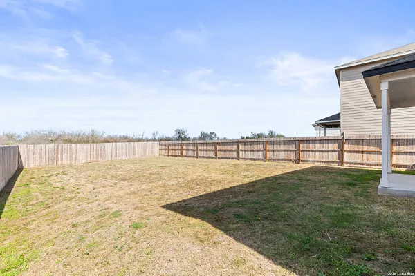 $2,200 | 510 Autumn Rouge, New Braunfels, TX 78130
