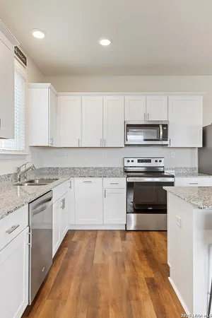 $2,200 | 510 Autumn Rouge, New Braunfels, TX 78130