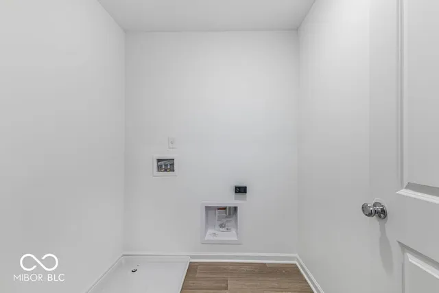 $397,999 | 292 Commodore Drive, Pittsboro, IN 46167