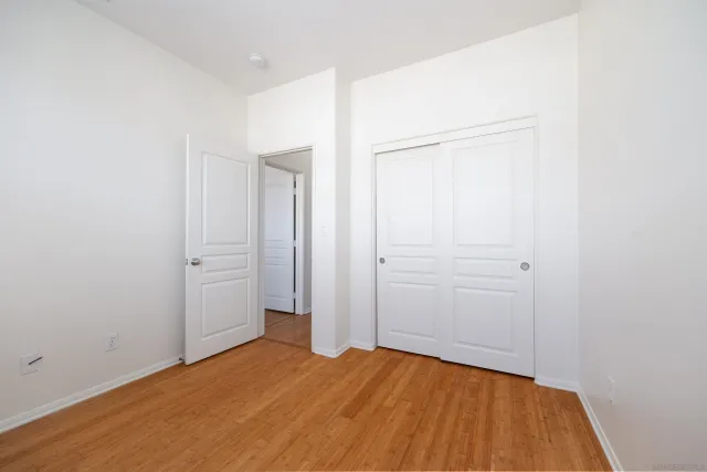 an empty room with closet
