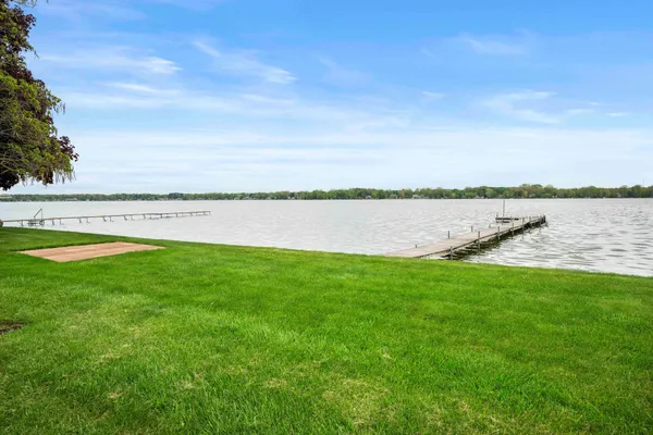 $1,195,000 | 5100 South County Road 210, Knox, IN 46534