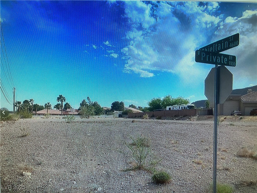 Chieftan Las Vegas, NV 89129 - Photo 2 of 3 Cul-de-sac view