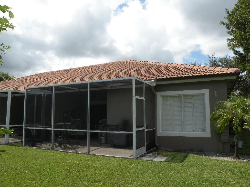 21116 Vía Solano Boca Raton, FL 33433 - Photo 3 of 39 REAR VIEW