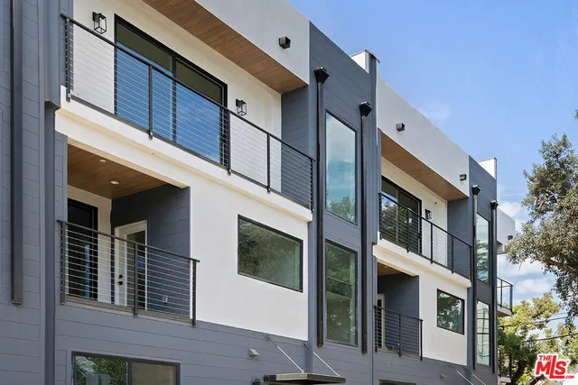 $1,250,000 | 6050 Burwood Avenue, Los Angeles, CA 90042