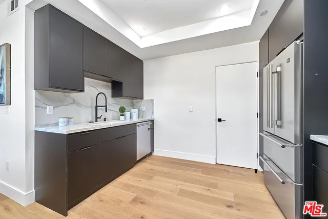 $1,250,000 | 6050 Burwood Avenue, Los Angeles, CA 90042