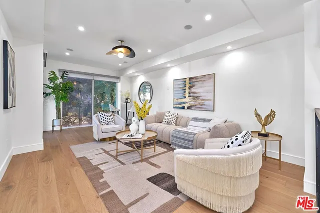 $1,250,000 | 6050 Burwood Avenue, Los Angeles, CA 90042