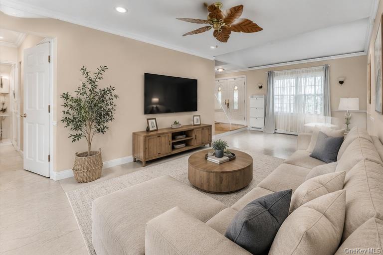 6 Frost Pond Road Greenlawn, NY 11740 - Photo 8 of 47