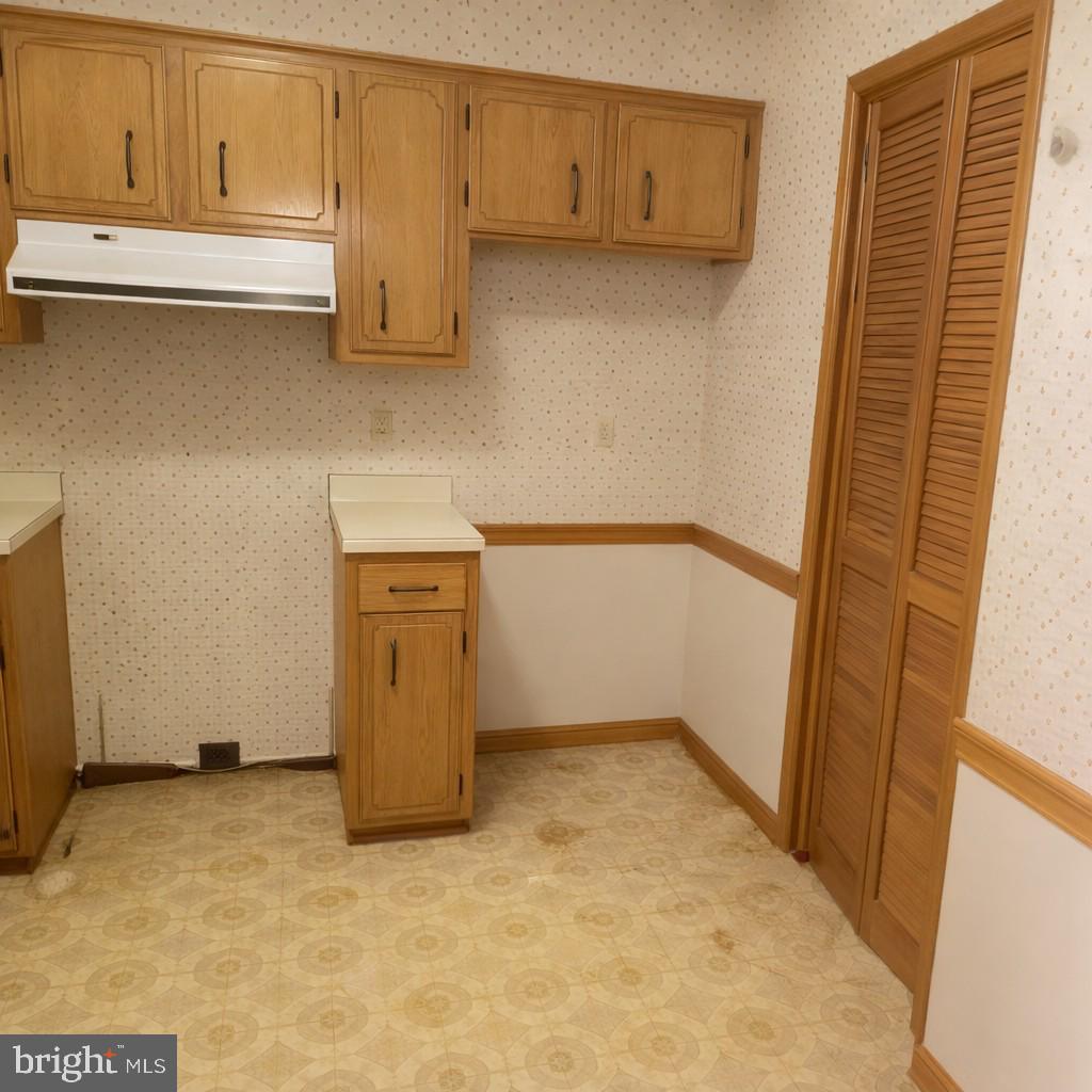 813 Price Road Salisbury, MD 21801 - Photo 3 of 6