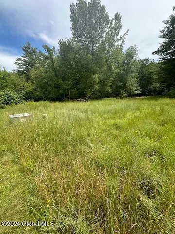 $60,000 | 66 South Of Averill Park, Averill Park, NY 12018